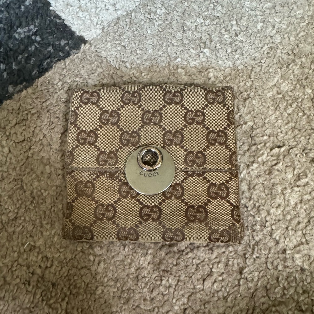 Gucci Snap Wallet